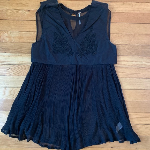 FREE PEOPLE Twofer tunic top - Picture 2 of 6
